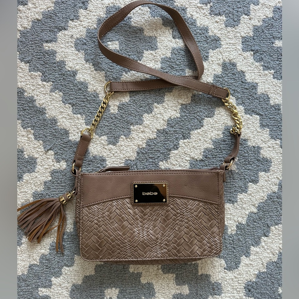 Bebe Taupe/Brown Woven Crossbody Bag with Gold Chain, CLEAN